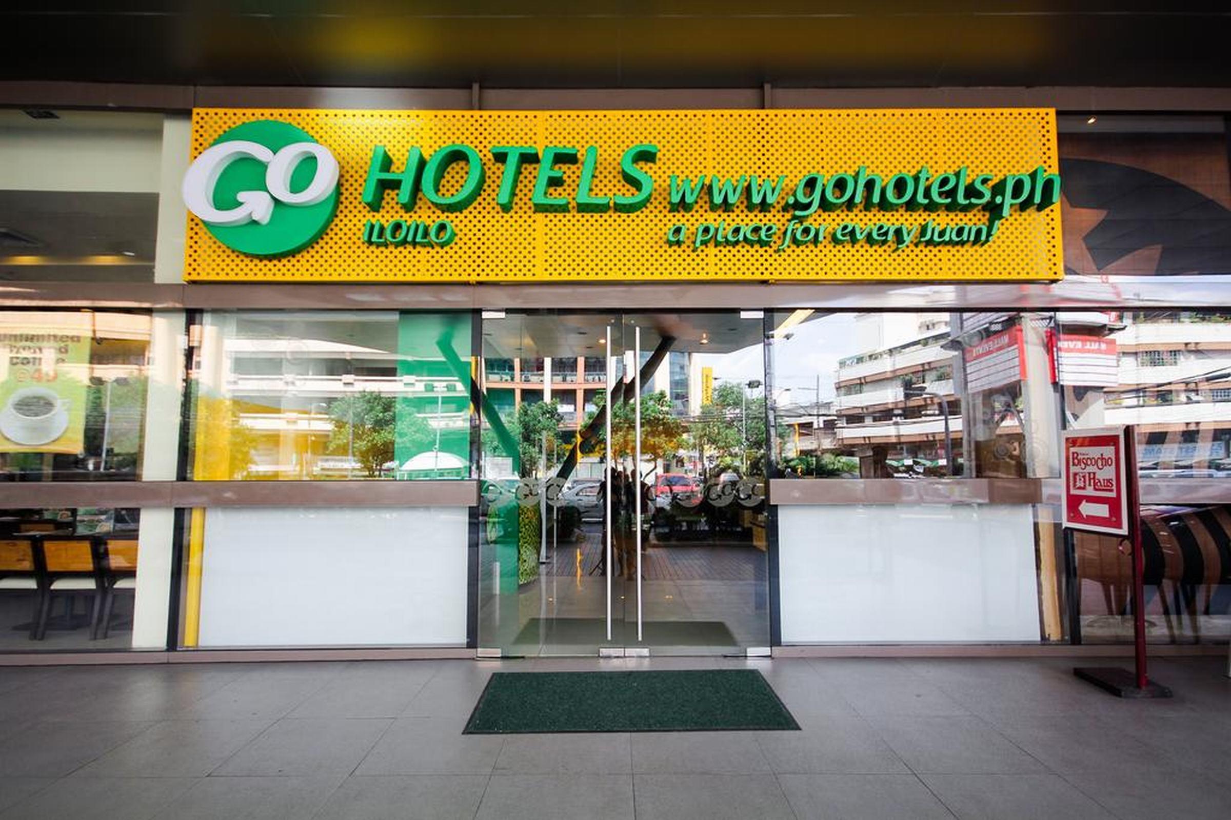 Go Hotels Iloilo Екстериор снимка